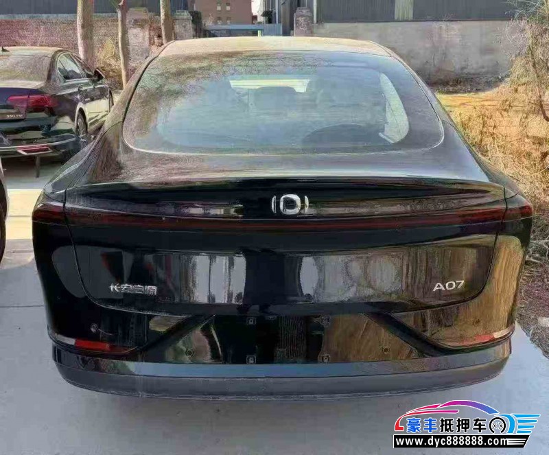 25年长安启源A07轿车抵押车出售