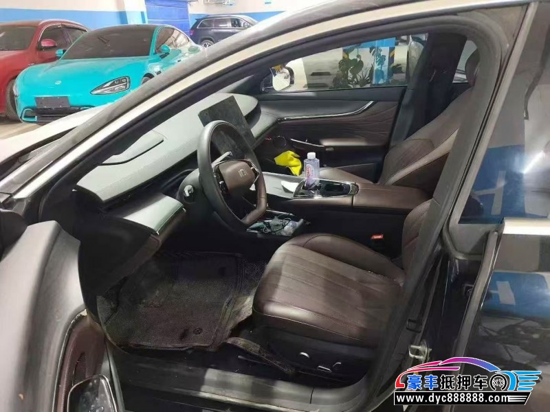 25年长安启源A07轿车抵押车出售