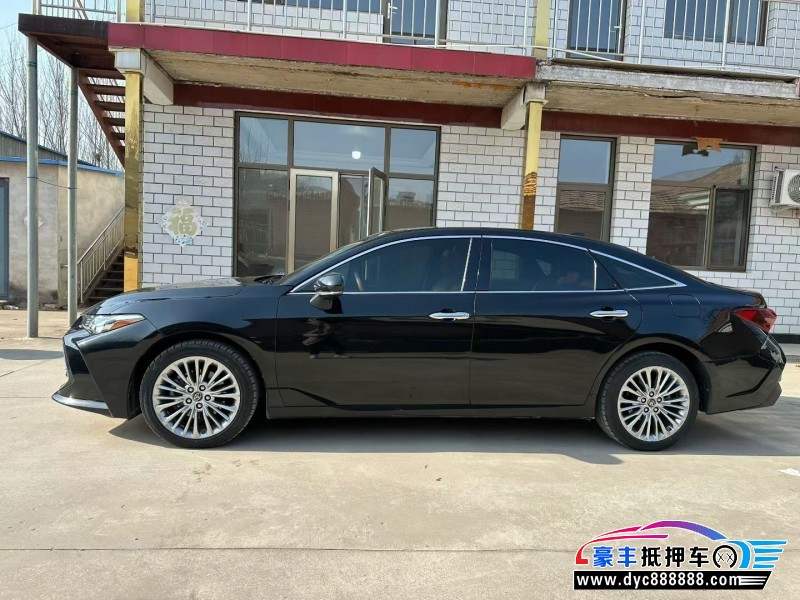 21年丰田亚洲龙轿车抵押车出售