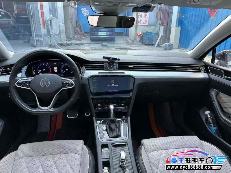 23年大众迈腾轿车抵押车出售