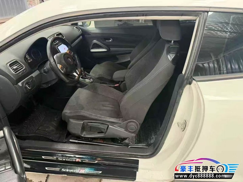 12年大众尚酷轿车抵押车出售