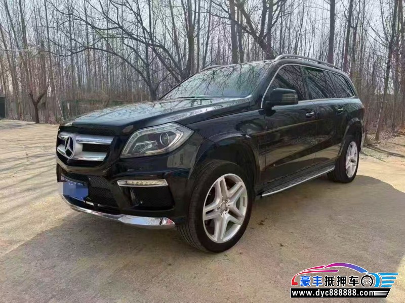 14年奔驰GL轿车抵押车出售