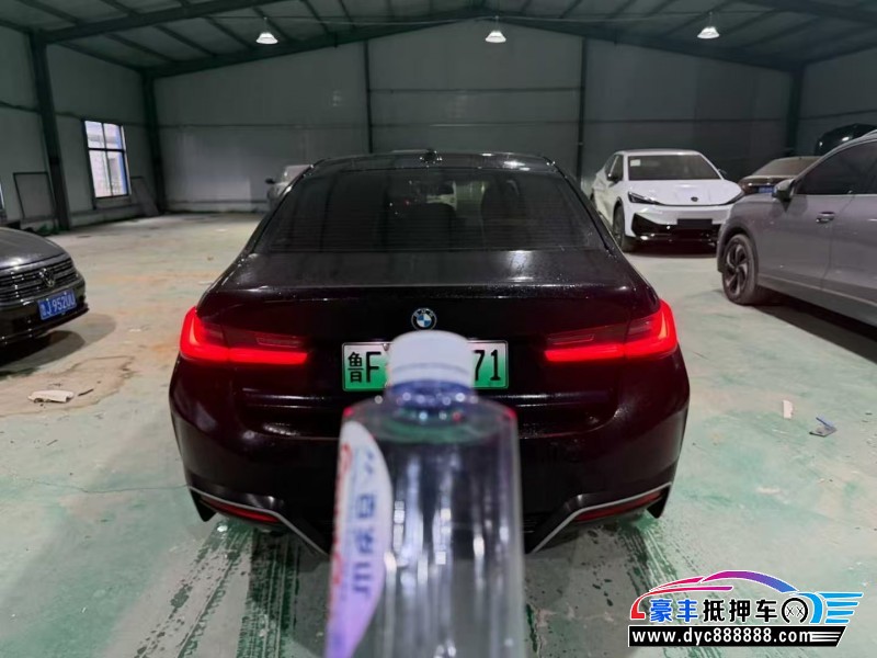 23年宝马i3轿车抵押车出售