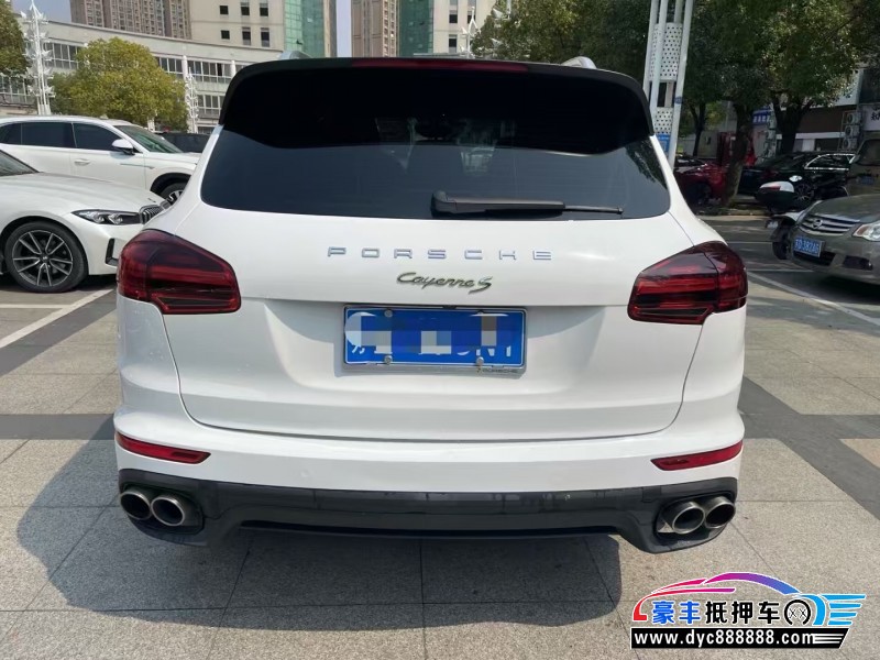 17年保时捷卡宴轿车抵押车出售