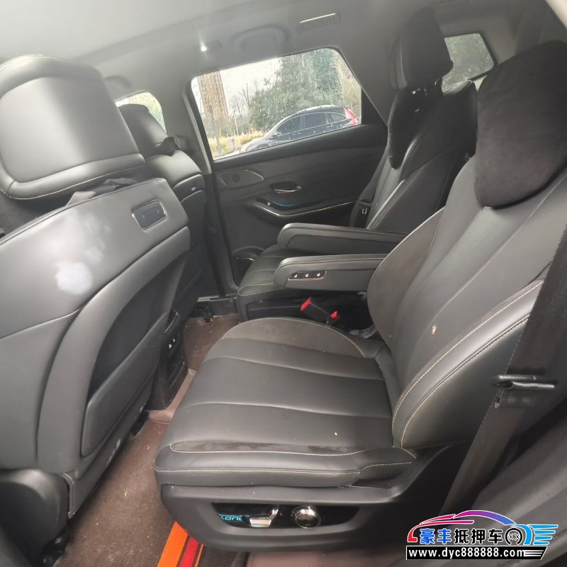 25年捷途山海L9轿车抵押车出售