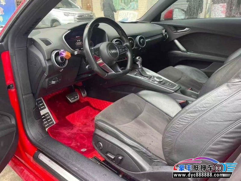 16年奥迪TT轿车抵押车出售