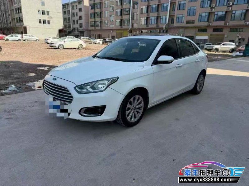 17年福特福睿斯轿车抵押车出售