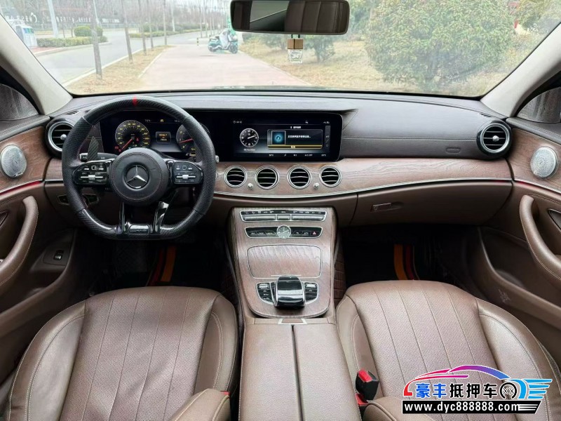 18年奔驰E轿车抵押车出售