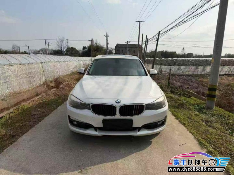 17年宝马3系轿车抵押车出售