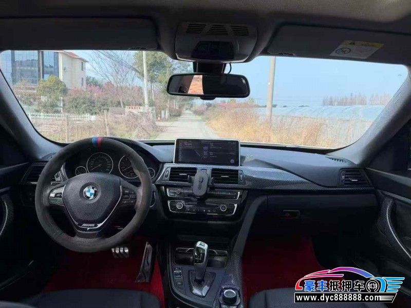 17年宝马3系轿车抵押车出售