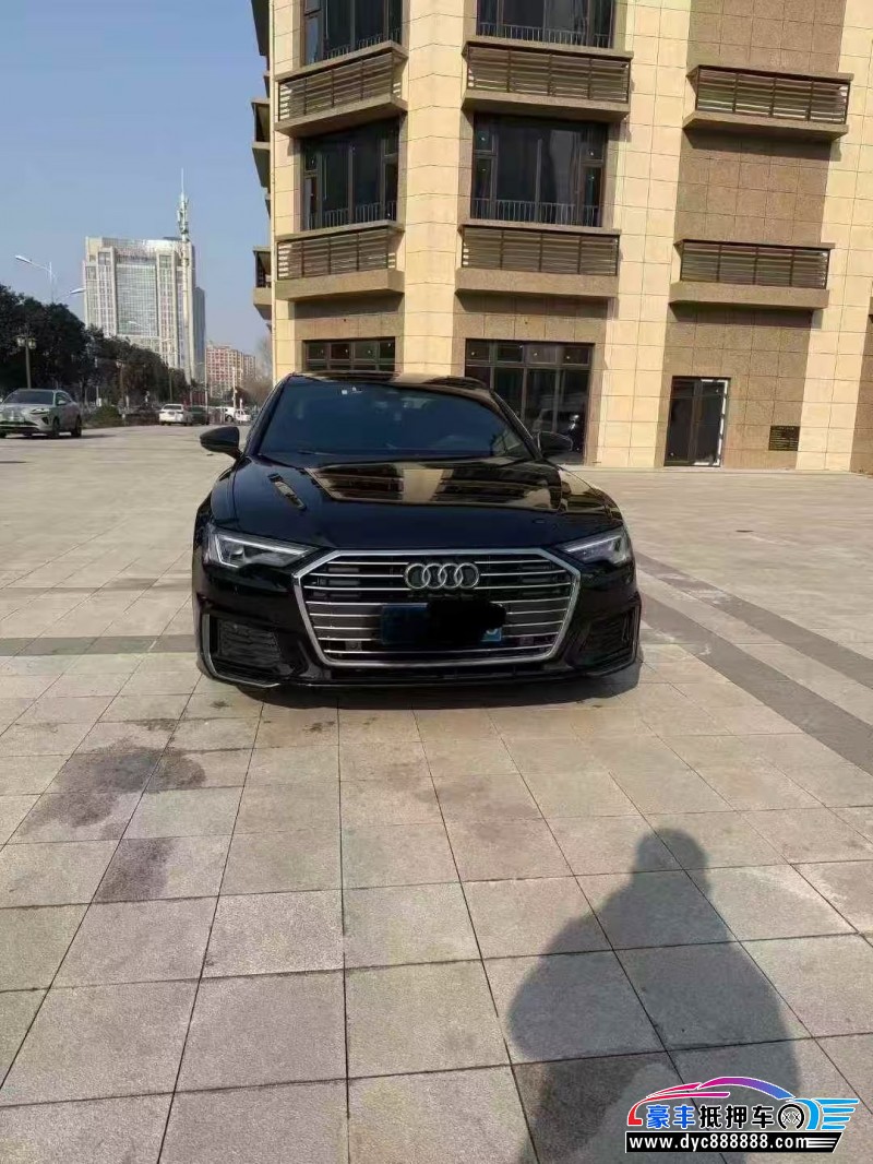 抵押车出售22年奥迪A6轿车