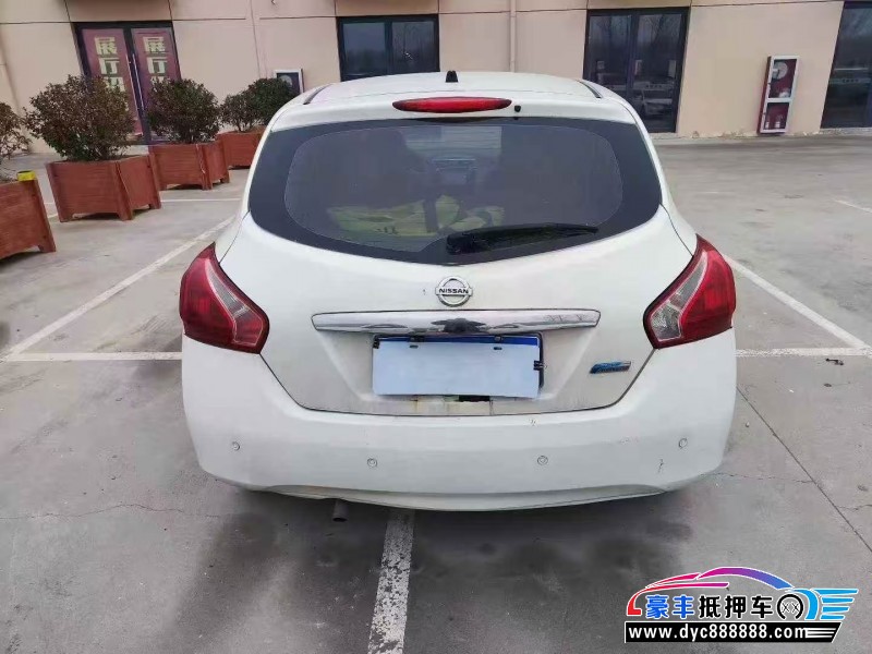 14年日产骐达轿车抵押车出售