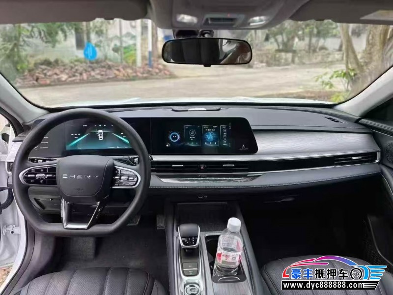 25年奇瑞风云轿车抵押车出售