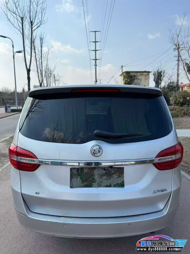 16年别克GL8轿车抵押车出售