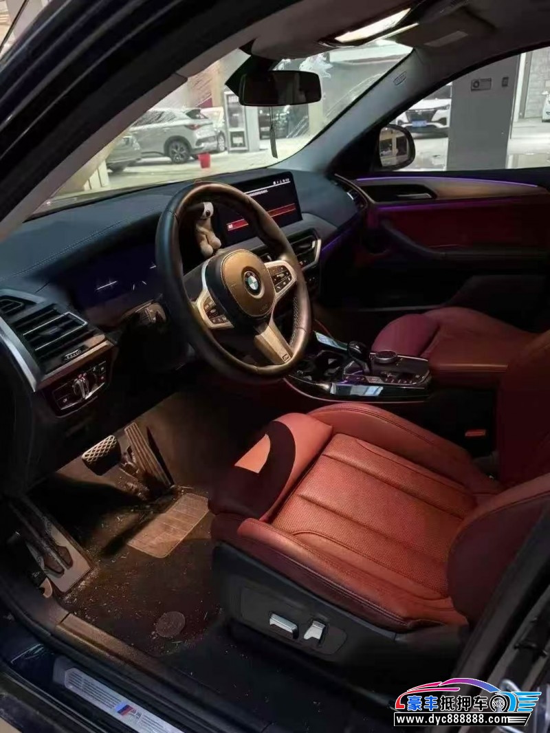 22年宝马X4SUV抵押车出售