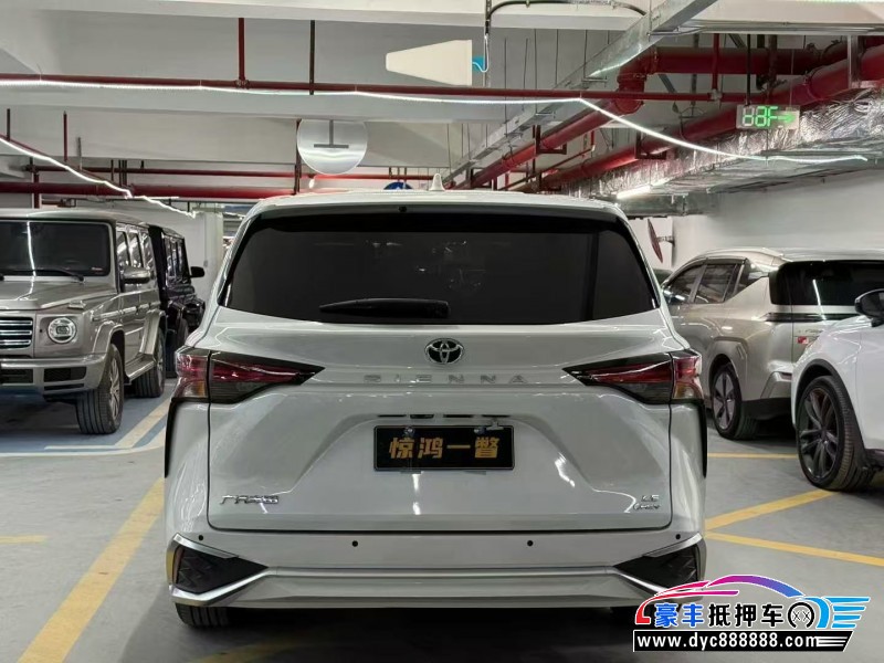 25年丰田塞纳轿车抵押车出售