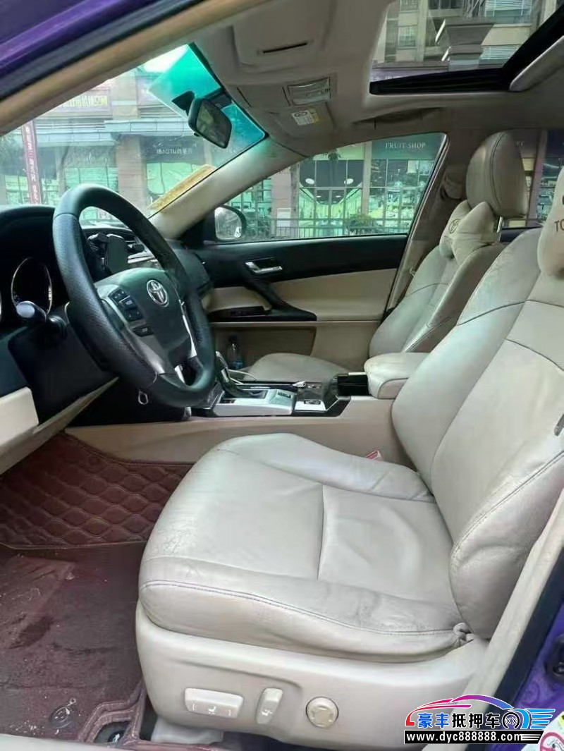 11年丰田锐志轿车抵押车出售