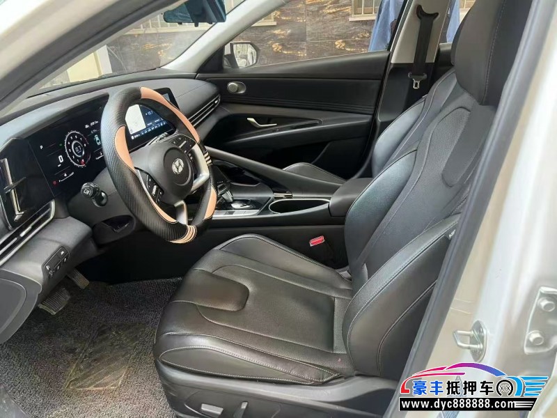 23年现代伊兰特轿车抵押车出售