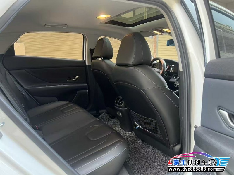 23年现代伊兰特轿车抵押车出售