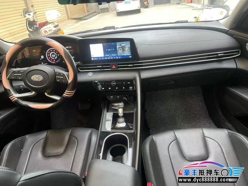 23年现代伊兰特轿车抵押车出售