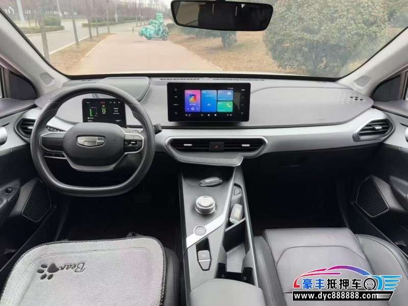 24年吉利几何轿车抵押车出售