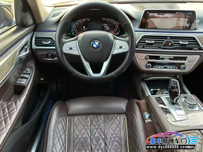 20年宝马7系轿车抵押车出售