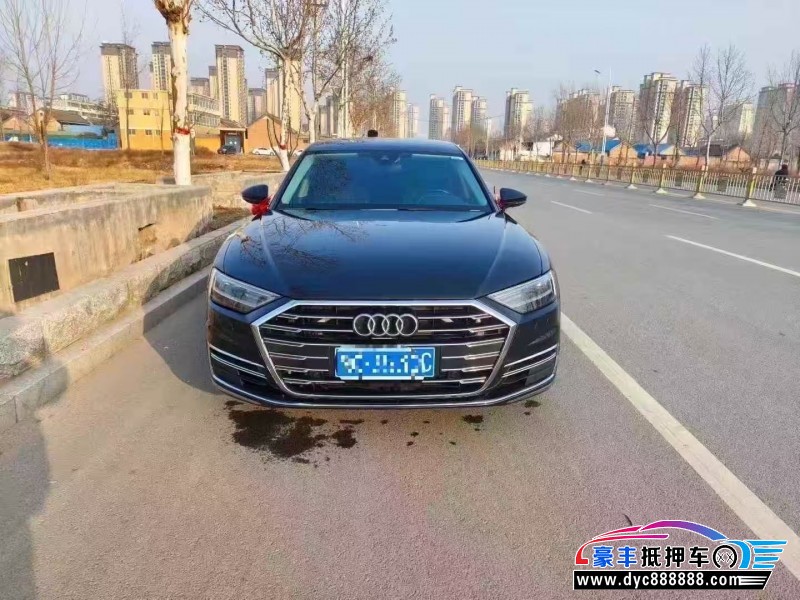 抵押车出售22年奥迪A8L轿车