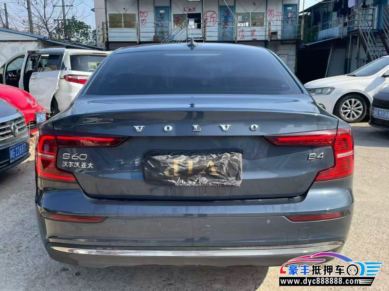 24年沃尔沃S60轿车抵押车出售