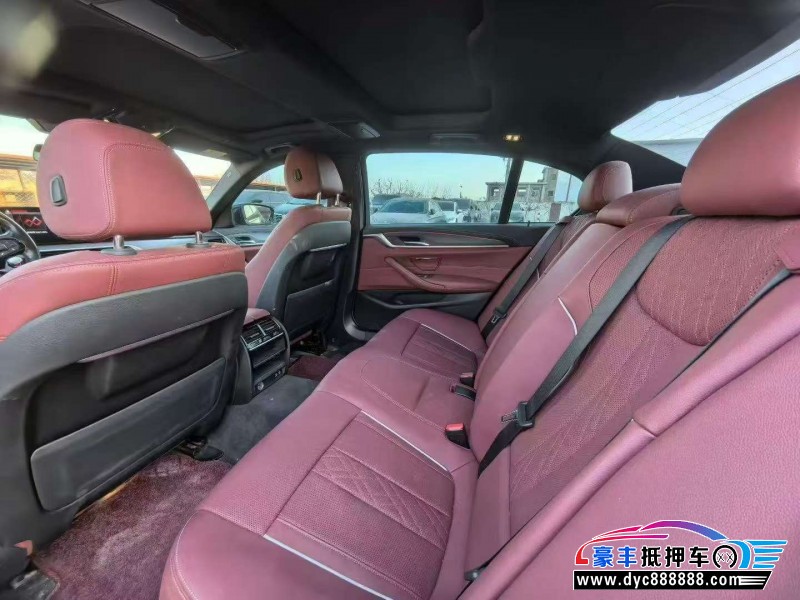 22年宝马5系轿车抵押车出售