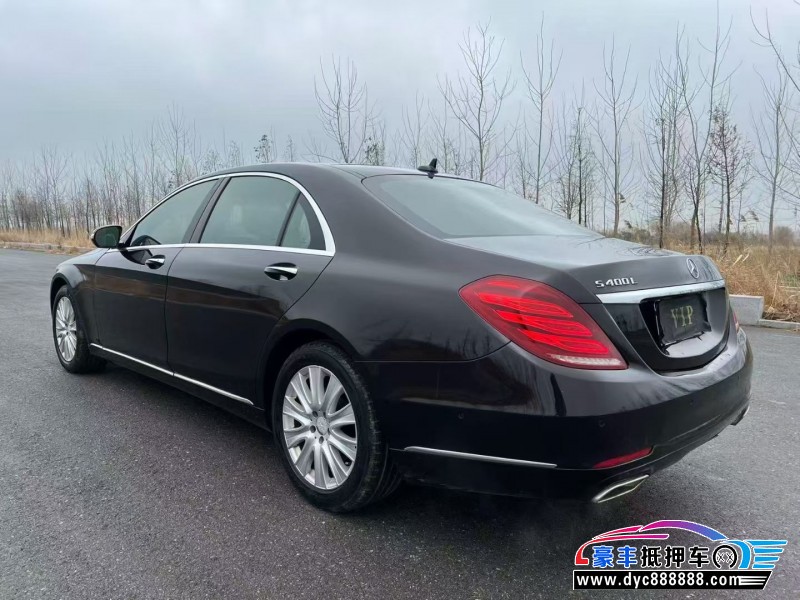 15年奔驰S轿车抵押车出售