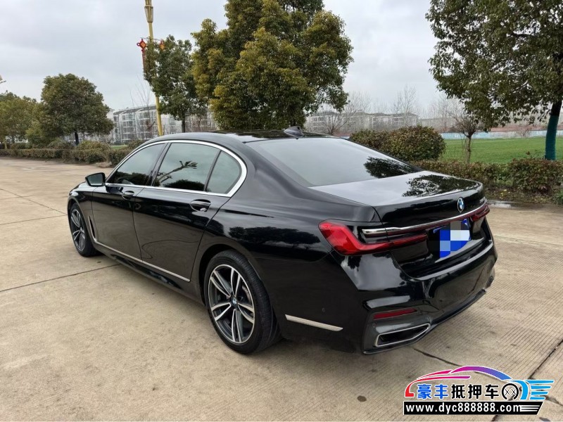 20年宝马7系轿车抵押车出售