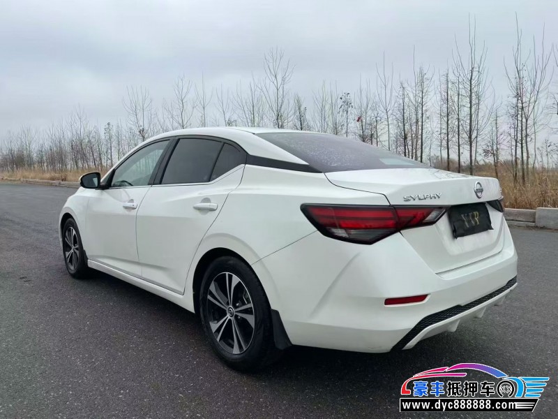 20年日产轩逸轿车抵押车出售