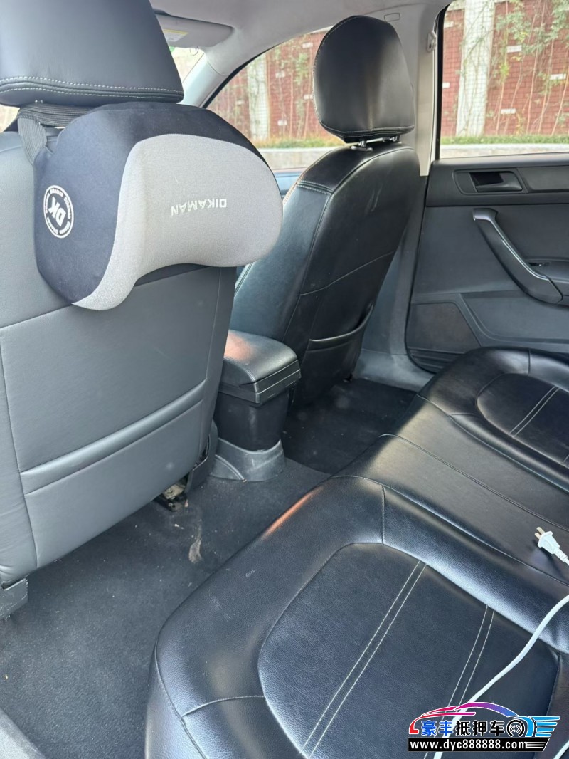 18年大众桑塔纳轿车抵押车出售