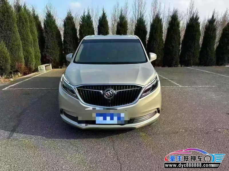 抵押车出售19年别克GL8轿车