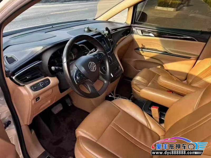 19年别克GL8轿车抵押车出售