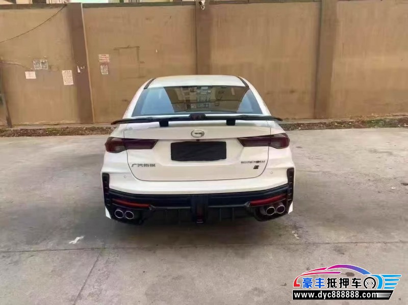 25年传祺影豹轿车抵押车出售