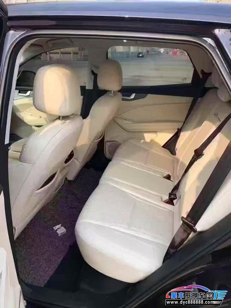 25年凯翼昆仑轿车抵押车出售