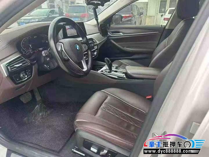 20年宝马5系轿车抵押车出售