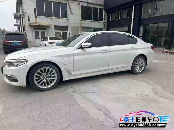 20年宝马5系轿车抵押车出售