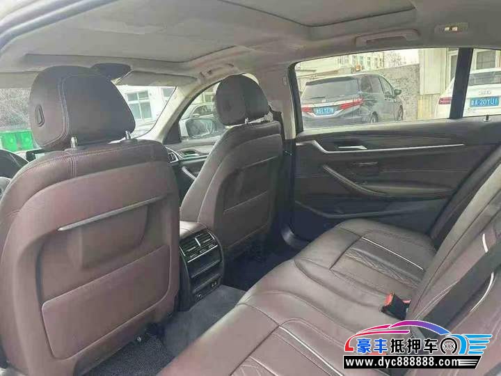 20年宝马5系轿车抵押车出售