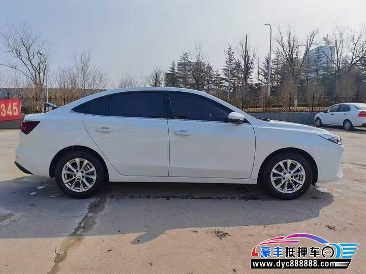 25年荣威i5轿车抵押车出售