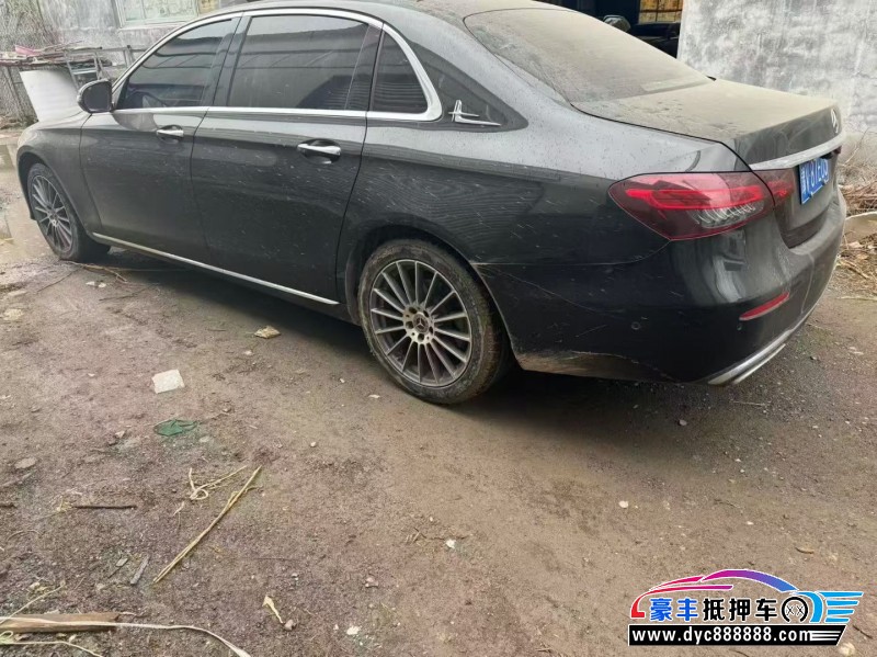 20年奔驰E轿车抵押车出售