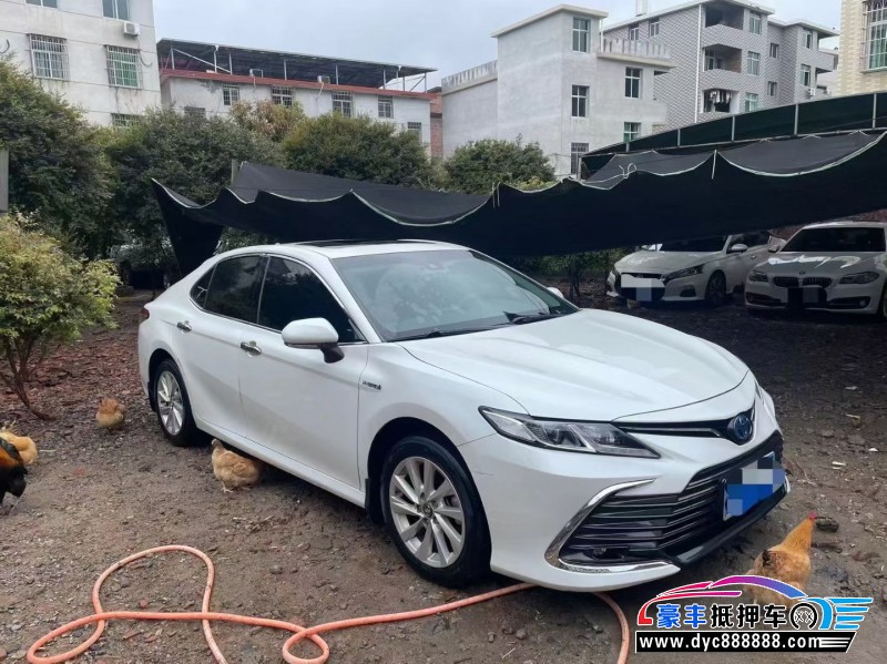 22年丰田凯美瑞轿车抵押车出售