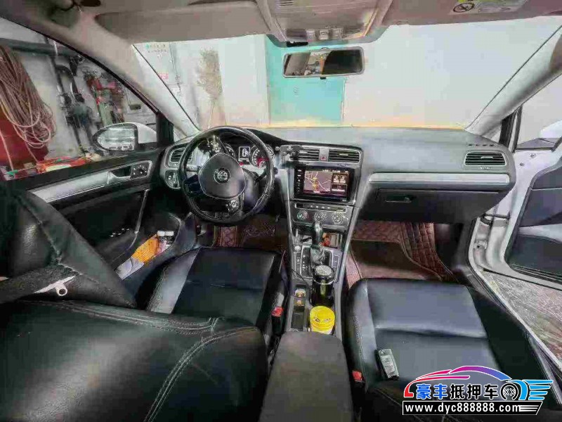 20年大众高尔夫轿车抵押车出售