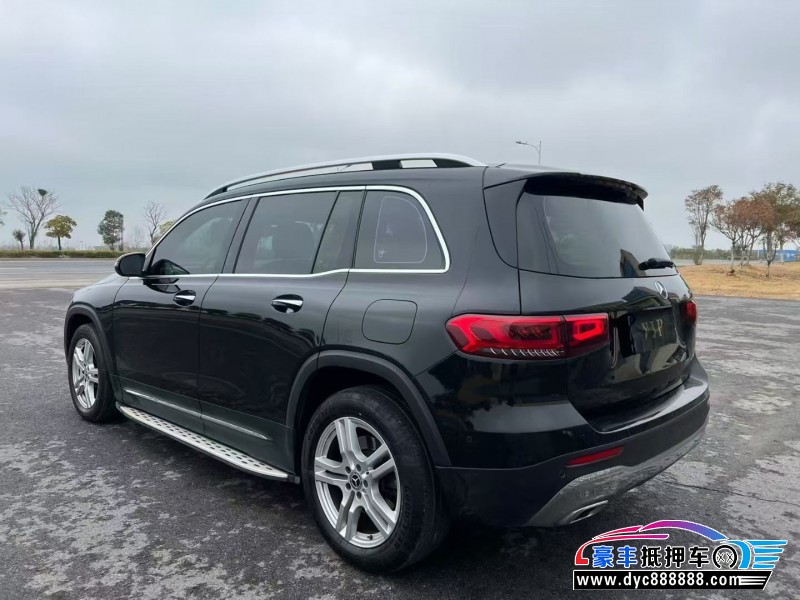 21年奔驰GLB轿车抵押车出售