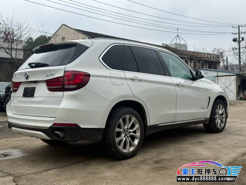 15年宝马X5轿车抵押车出售