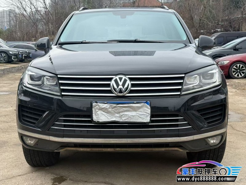 抵押车出售18年大众途锐轿车