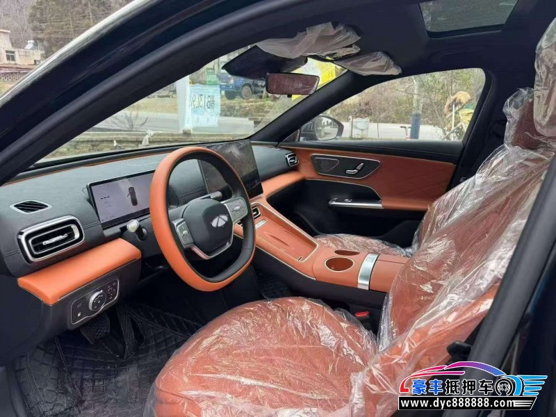 25年奇瑞风云轿车抵押车出售