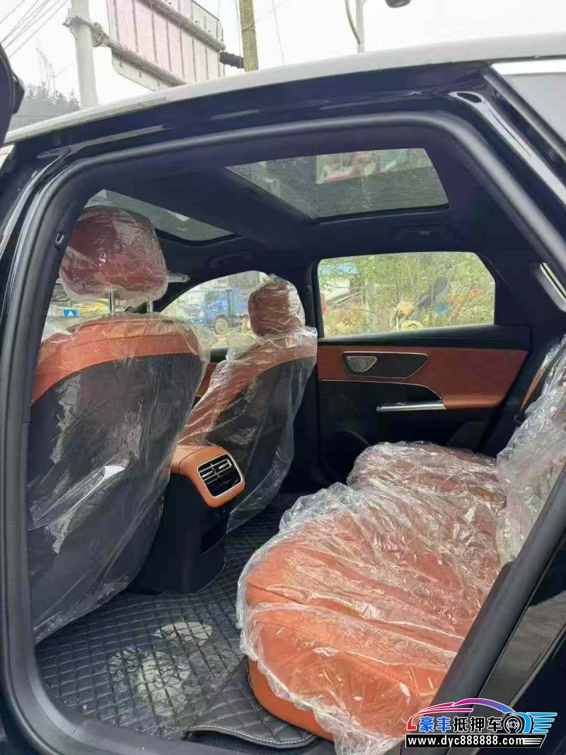 25年奇瑞风云轿车抵押车出售