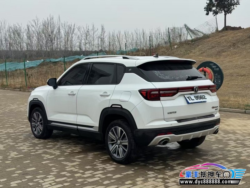 20年长安CS35轿车抵押车出售